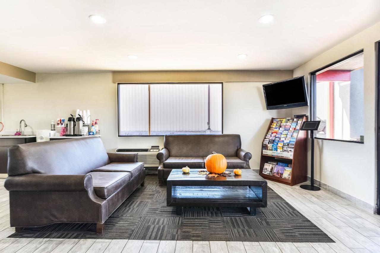 Americas Best Value Inn Amarillo Downtown ภายนอก รูปภาพ